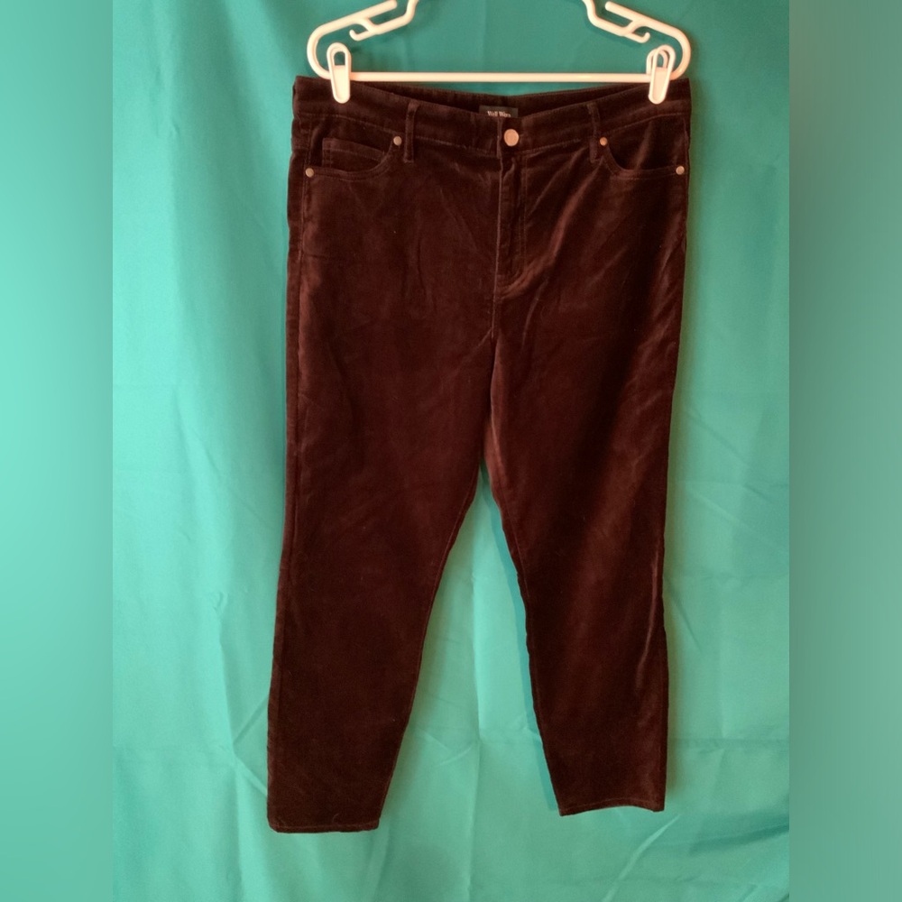 WOMENS’ 5-POCKETS PANTS, BURGUNDY size 14/34, EUC